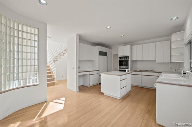 3217 Interlaken Street, West Bloomfield, MI 48323