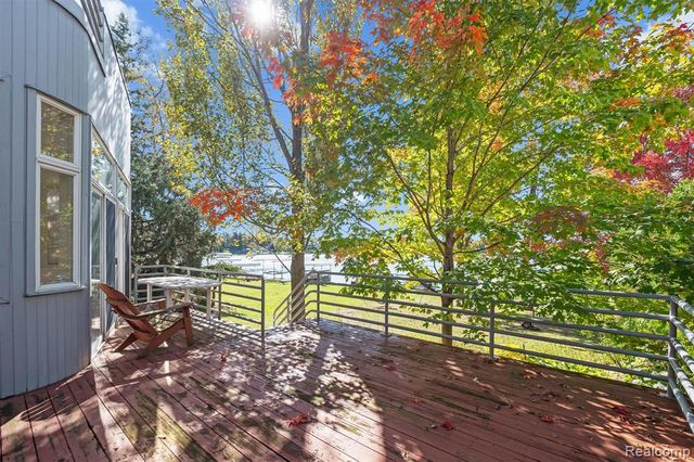 3217 Interlaken Street, West Bloomfield, MI 48323