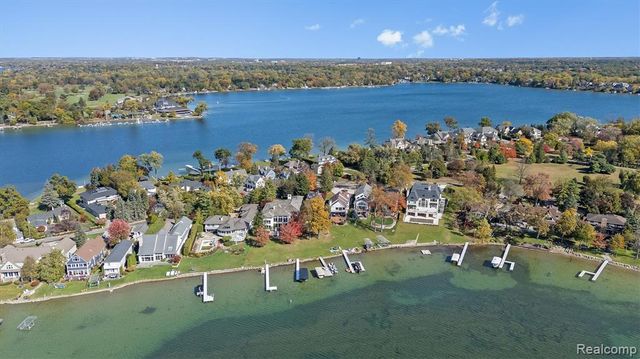 3217 Interlaken Street, West Bloomfield, MI 48323