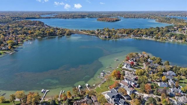 3217 Interlaken Street, West Bloomfield, MI 48323