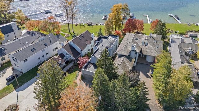 3217 Interlaken Street, West Bloomfield, MI 48323