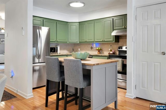 301 Claremont Avenue C0003, Montclair, NJ 07042