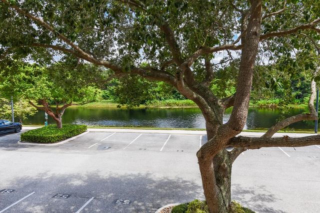 4907 Midtown Lane 1212, Palm Beach Gardens, FL 33418