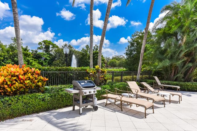 4907 Midtown Lane 1212, Palm Beach Gardens, FL 33418