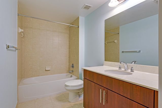 4907 Midtown Lane 1212, Palm Beach Gardens, FL 33418