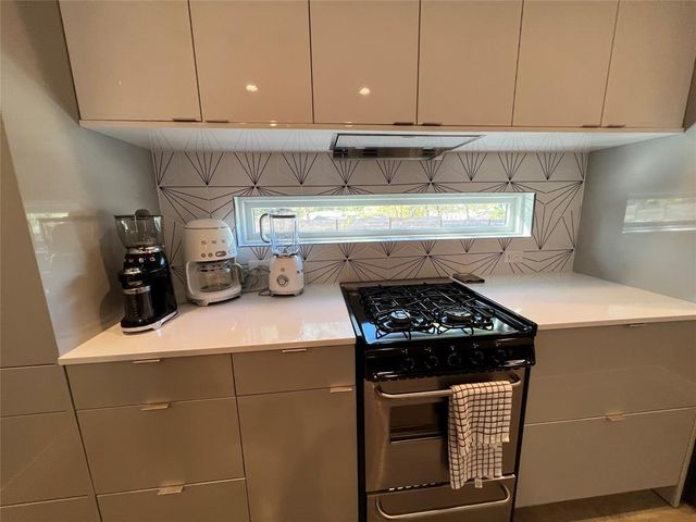 2108 Tillery ST 16, Austin, TX 78723