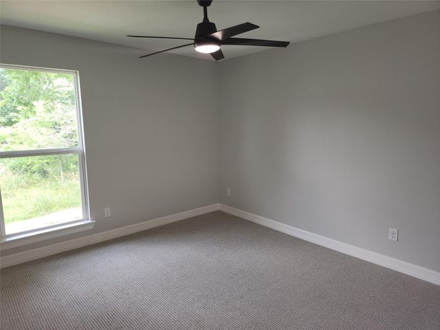 2651 Beaumont Avenue B, Liberty, TX 77575