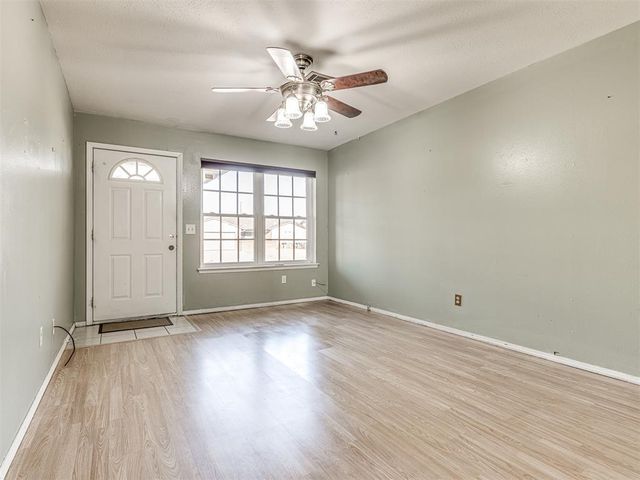 1136 SW 78th Terrace, Oklahoma City, OK 73139