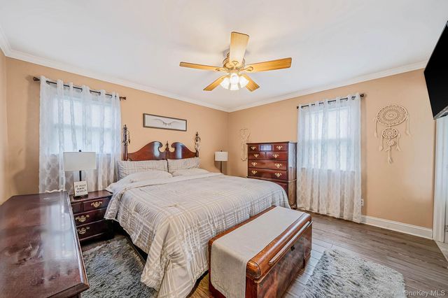 1A Richard Place, Ronkonkoma, NY 11779