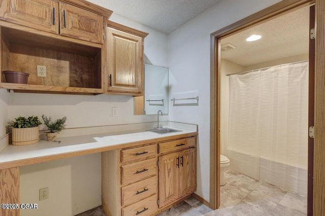 838 Patterson Avenue, Joplin, MO 64801