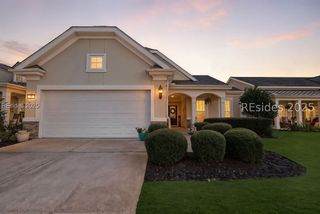 38 Spring Beauty Dr, Bluffton, SC 29909