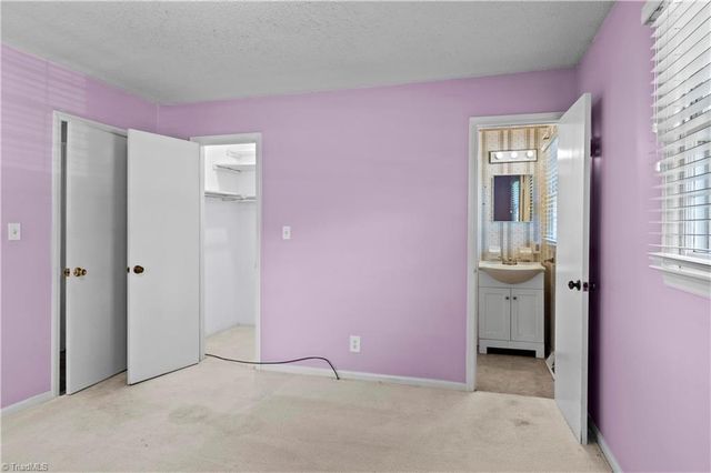 5924 Timberwood Trail, Kernersville, NC 27284