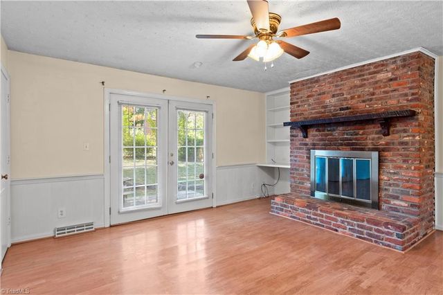5924 Timberwood Trail, Kernersville, NC 27284