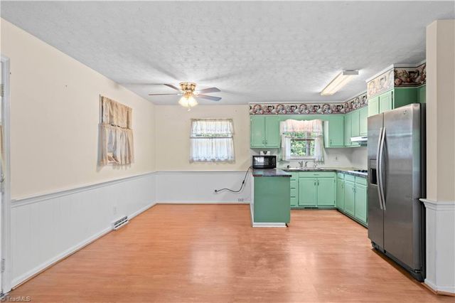 5924 Timberwood Trail, Kernersville, NC 27284