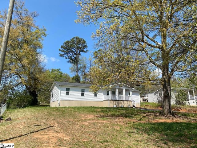 521 Park Street, Inman, SC 29349