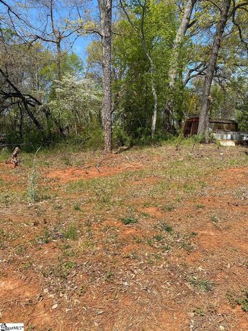 521 Park Street, Inman, SC 29349