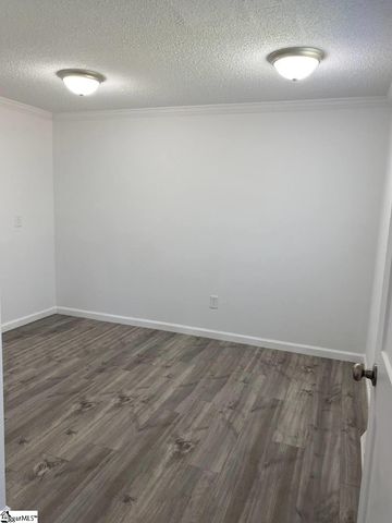 521 Park Street, Inman, SC 29349