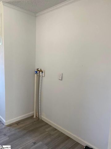 521 Park Street, Inman, SC 29349