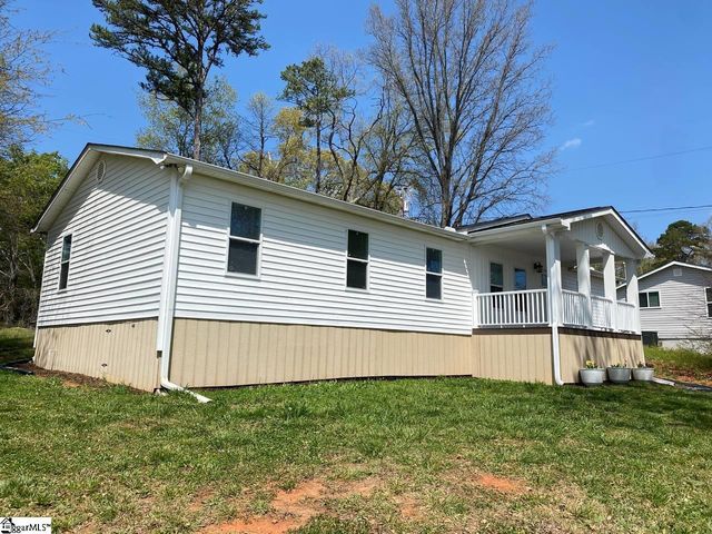 521 Park Street, Inman, SC 29349