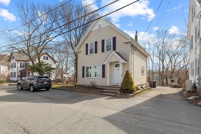 53 Oakland Street, Dedham, MA 02026