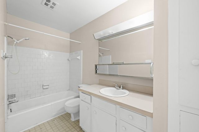 2012 Brun Street E, Houston, TX 77019