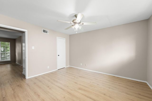2012 Brun Street E, Houston, TX 77019