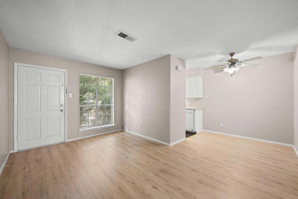 2012 Brun Street E, Houston, TX 77019