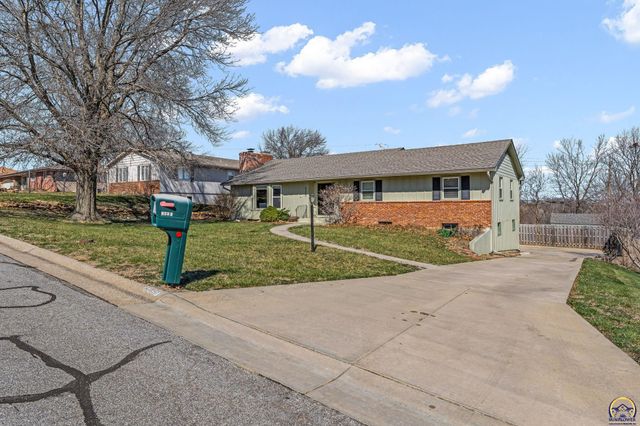 6250 SW 21st Ter, Topeka, KS 66610