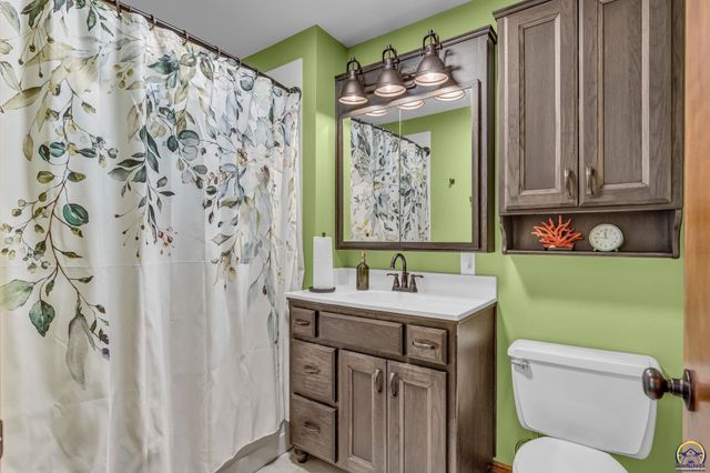 6250 SW 21st Ter, Topeka, KS 66610