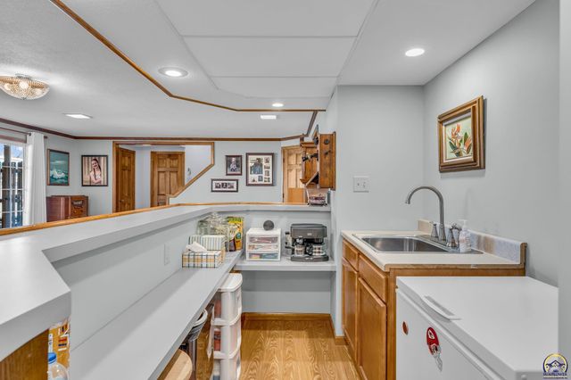 6250 SW 21st Ter, Topeka, KS 66610