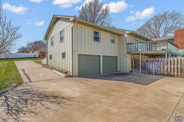 6250 SW 21st Ter, Topeka, KS 66610