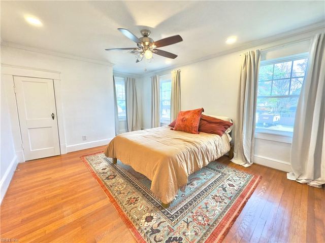 16 Dahlgren AVE, Portsmouth, VA 23702