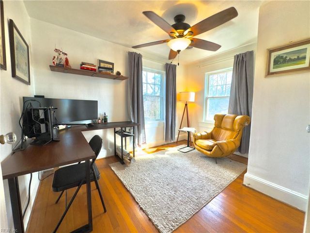 16 Dahlgren AVE, Portsmouth, VA 23702