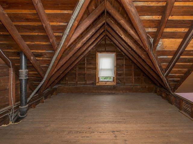 466 East Main Street, Chicopee, MA 01020