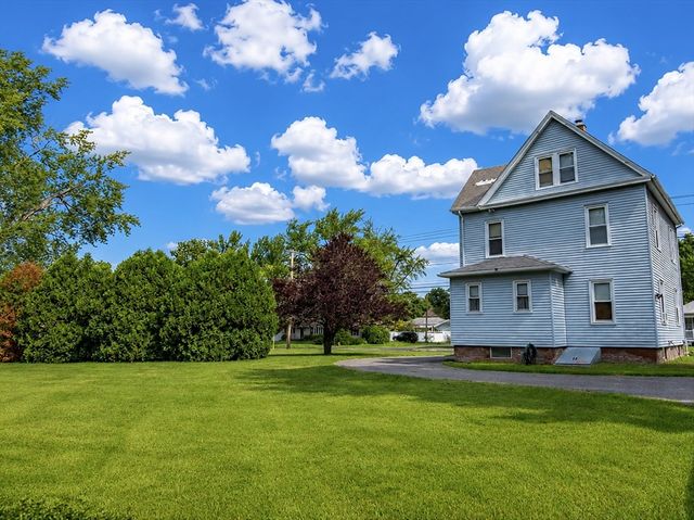 466 East Main Street, Chicopee, MA 01020