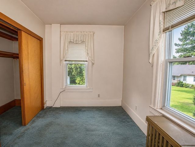 466 East Main Street, Chicopee, MA 01020