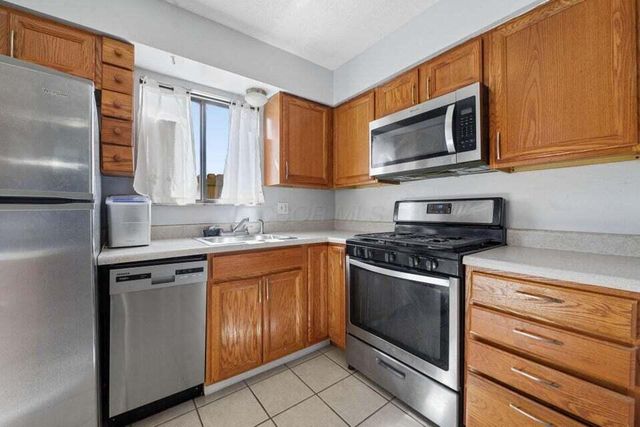 6164 Stornoway Drive S, 6164, Columbus, OH 43213