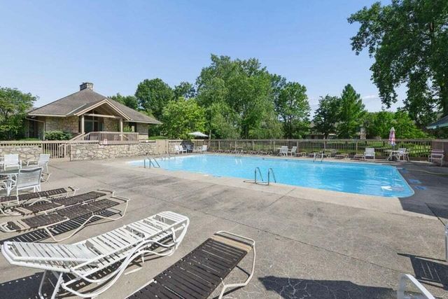 6164 Stornoway Drive S, 6164, Columbus, OH 43213