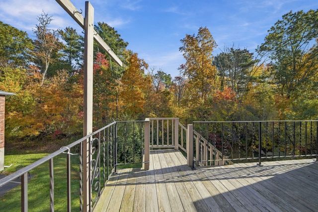 4 Greenleaf 4C, Merrimac, MA 01860