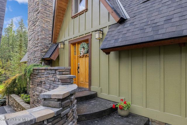 6246 W Ebbtide Dr, Coeur D'alene, ID 83814