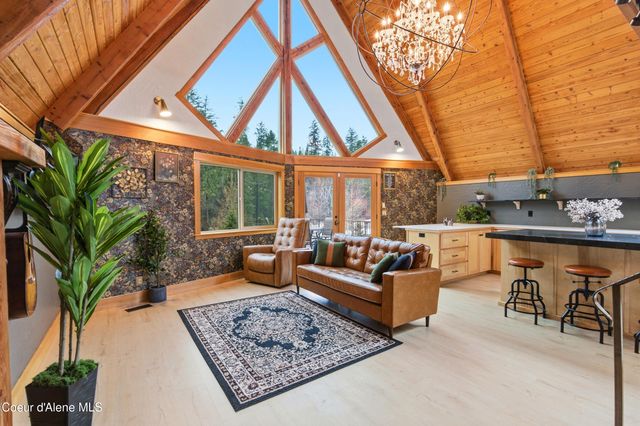 6246 W Ebbtide Dr, Coeur D'alene, ID 83814