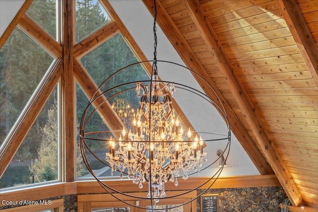 6246 W Ebbtide Dr, Coeur D'alene, ID 83814