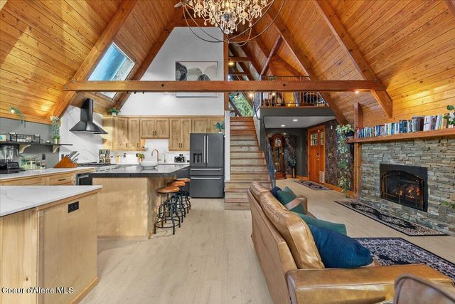 6246 W Ebbtide Dr, Coeur D'alene, ID 83814