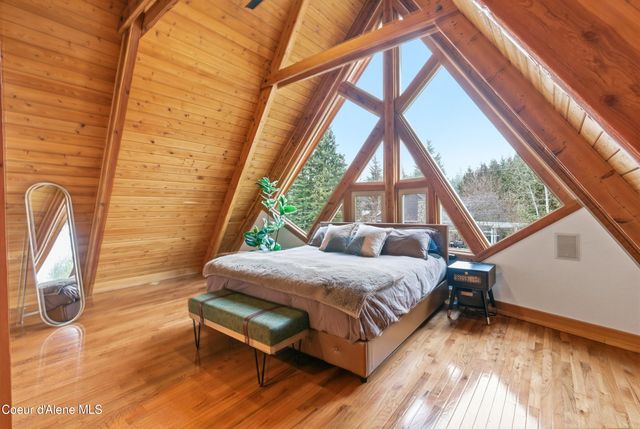 6246 W Ebbtide Dr, Coeur D'alene, ID 83814