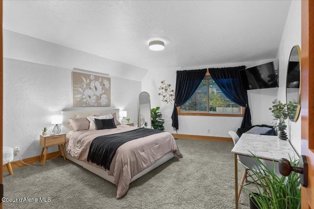 6246 W Ebbtide Dr, Coeur D'alene, ID 83814