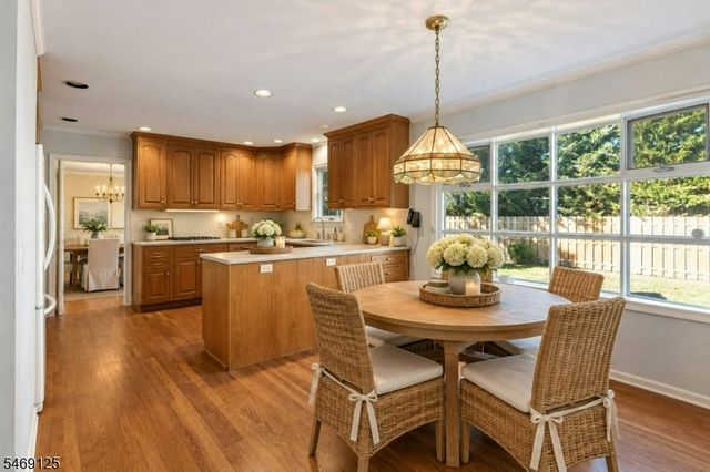 811 Cranford Ave, Westfield Town, NJ 07090