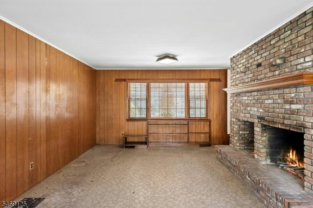 811 Cranford Ave, Westfield Town, NJ 07090
