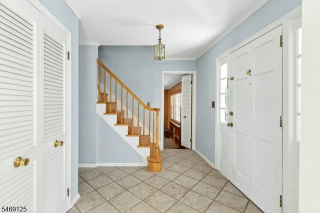 811 Cranford Ave, Westfield Town, NJ 07090