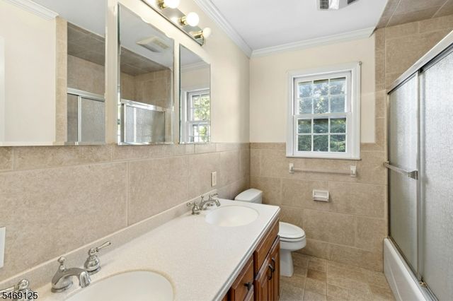 811 Cranford Ave, Westfield Town, NJ 07090