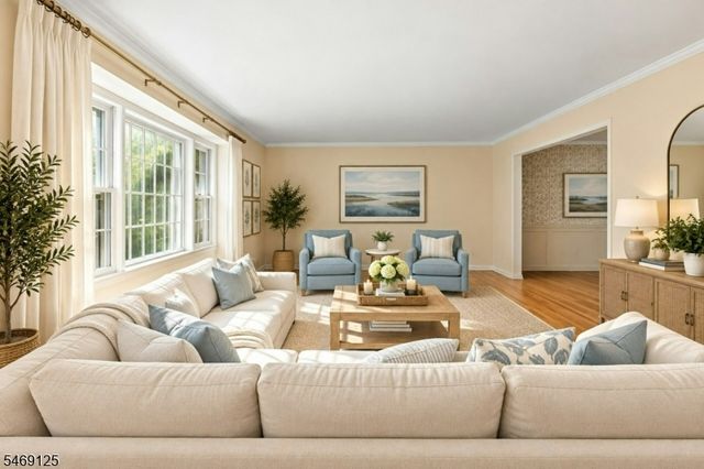 811 Cranford Ave, Westfield Town, NJ 07090